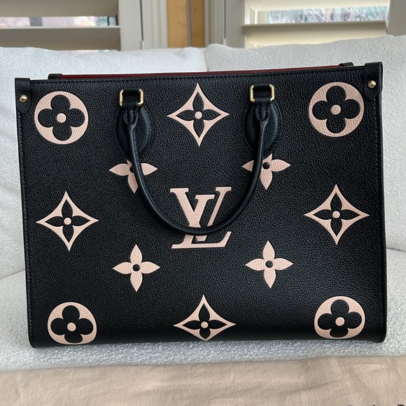 NEW Louis Vuitton OnTheGo MM - Picture 3 of 11